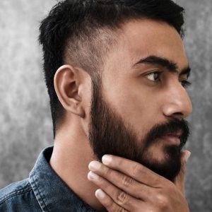 Comment adoucir sa barbe : nos meilleurs conseils